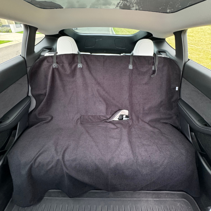Back_Car_Seat_Towel_Black_Front_02
